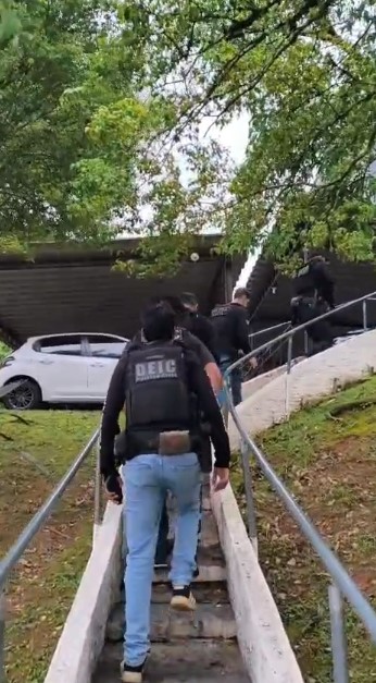 Polícia Civil deflagra operação "Laços de Aço" contra organização criminosa especializada em furtos de cargas de bobinas de aço
