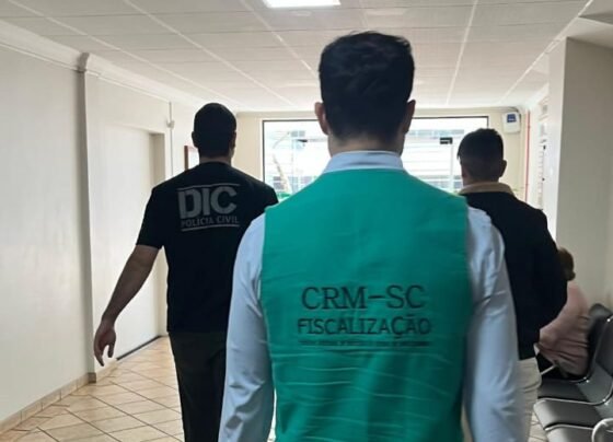 Ação conjunta do CRM-SC, Polícia Civil e ProconSC flagra prática ilegal da medicina em Chapecó