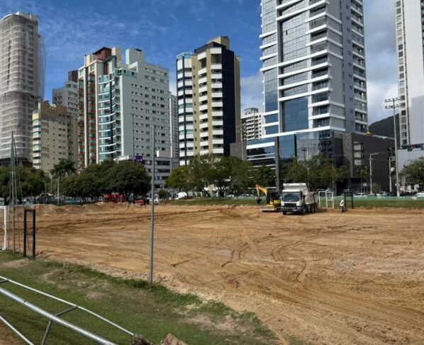 Rádio Cidade FM Foz Itajaí – 91.7