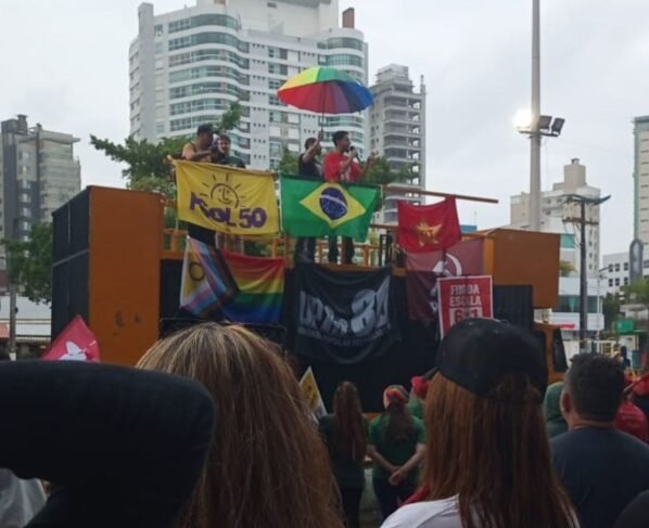 Rádio Cidade FM Foz Itajaí – 91.7