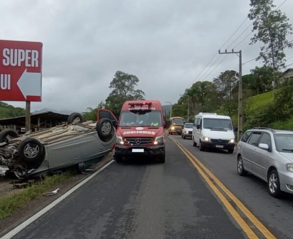Rádio Cidade FM Foz Itajaí – 91.7