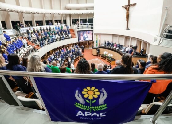 Rádio Cidade FM Foz Itajaí – 91.7