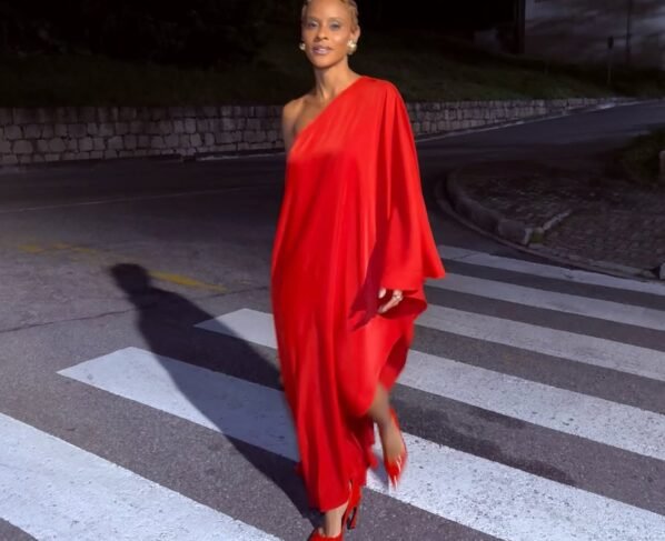 Crédito: Reprodução Instagram/@alinewirley