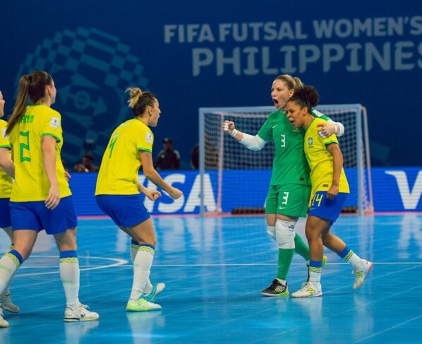 Rádio Cidade FM Foz Itajaí – 91.7