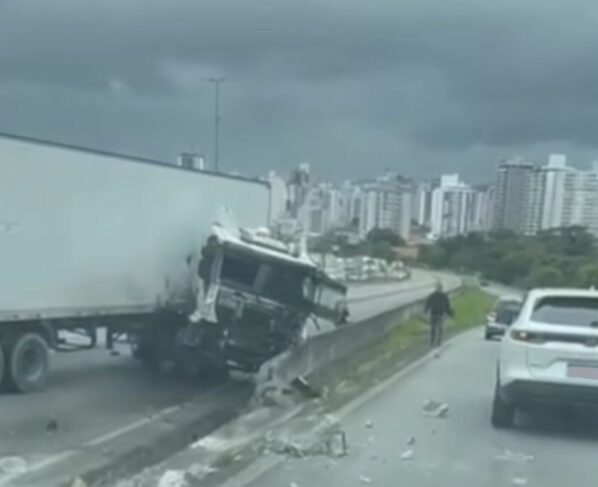 Rádio Cidade FM Foz Itajaí – 91.7