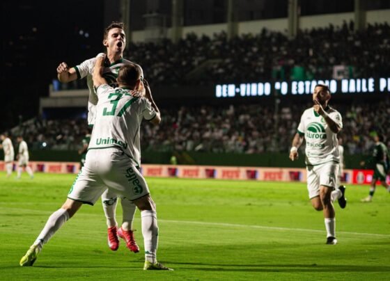 Avaí encerra participação no Brasileirão da Série B com empate diante do Botafogo-SP