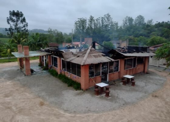 Rádio Cidade FM Foz Itajaí – 91.7