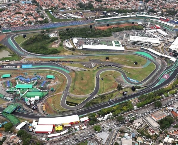 Rádio Cidade FM Foz Itajaí – 91.7