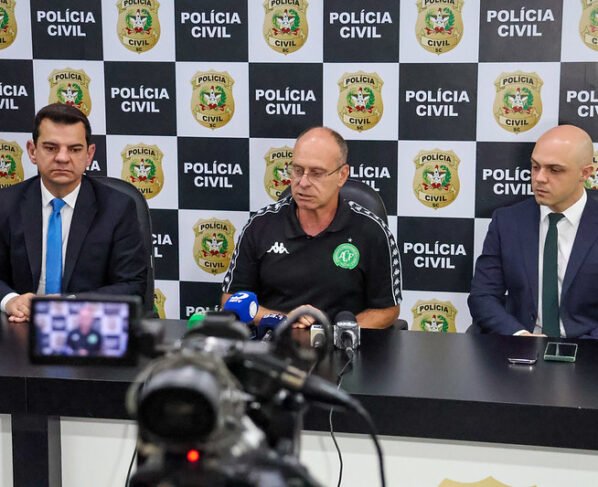 Rádio Cidade FM Foz Itajaí – 91.7