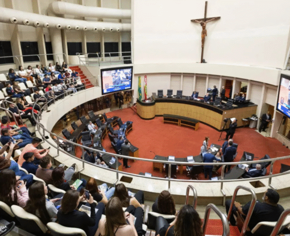 Rádio Cidade FM Foz Itajaí – 91.7