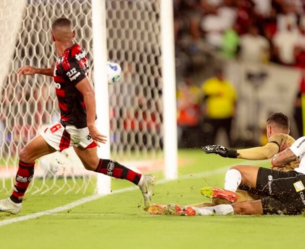 Rádio Cidade FM Foz Itajaí – 91.7