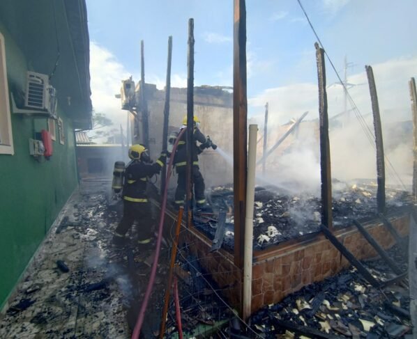 Rádio Cidade FM Foz Itajaí – 91.7