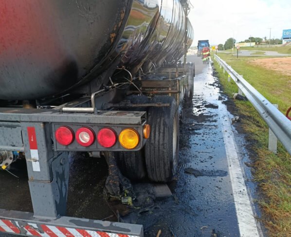 Rádio Cidade FM Foz Itajaí – 91.7