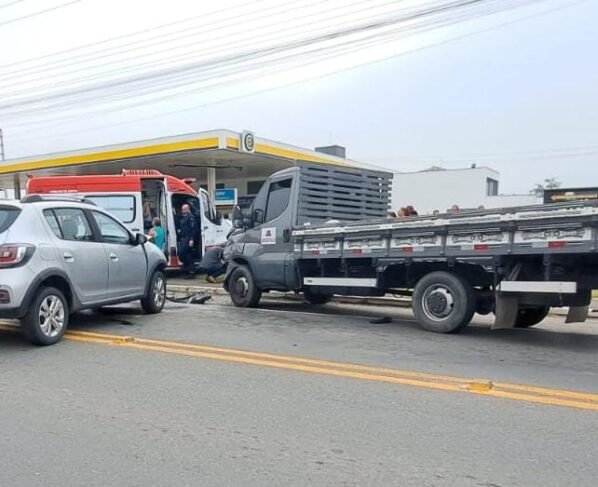 Rádio Cidade FM Foz Itajaí – 91.7