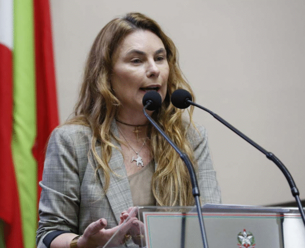 Rádio Cidade FM Foz Itajaí – 91.7