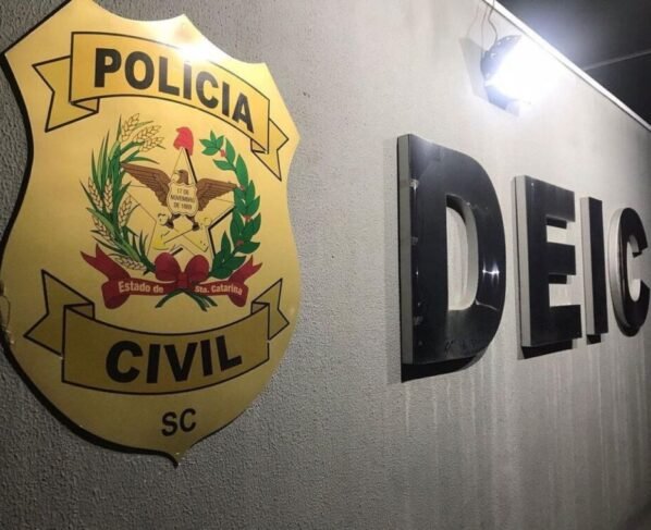 Rádio Cidade FM Foz Itajaí – 91.7