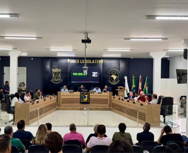 Rádio Cidade FM Foz Itajaí – 91.7