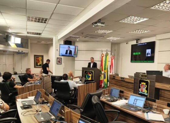 Rádio Cidade FM Foz Itajaí – 91.7