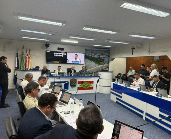 Rádio Cidade FM Foz Itajaí – 91.7