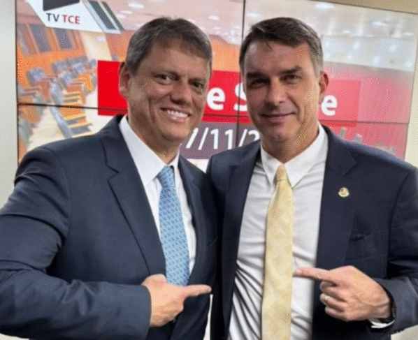 Rádio Cidade FM Foz Itajaí – 91.7