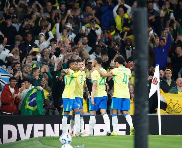 Rádio Cidade FM Foz Itajaí – 91.7