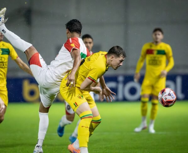 Barra é o primeiro semifinalista do Catarinense 2026 após eliminar o Santa Catarina