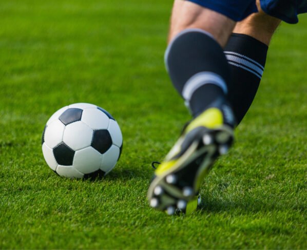 Protestos marcam empate entre Santos e São Paulo pelo Brasileirão