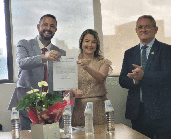 Rádio Cidade FM Foz Itajaí – 91.7